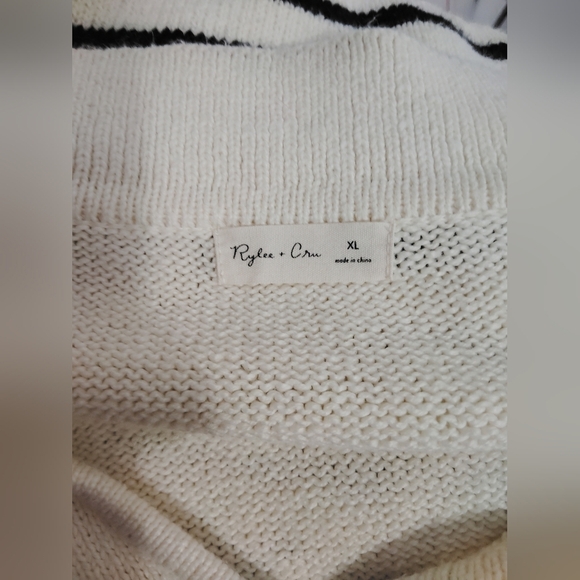 Rylee & Cru Striped Black and White Women's Sweater Size XL - Picture 5 of 5